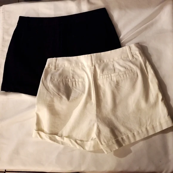 2 pr F21 shorts high-waisted cuffed 26" waist - Picture 2 of 6